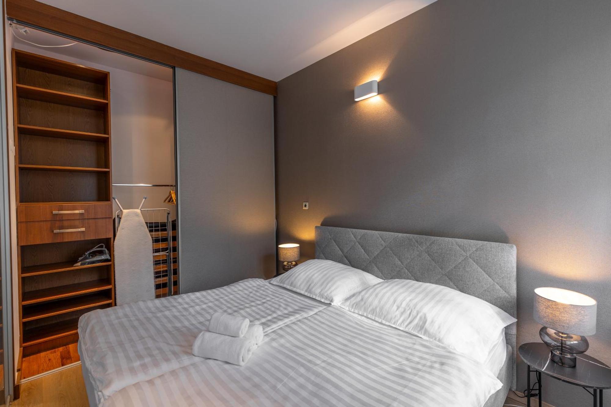 Laurinska Modern Apartment In Direct Centrum Of Bratislava, Air-Condition Buitenkant foto