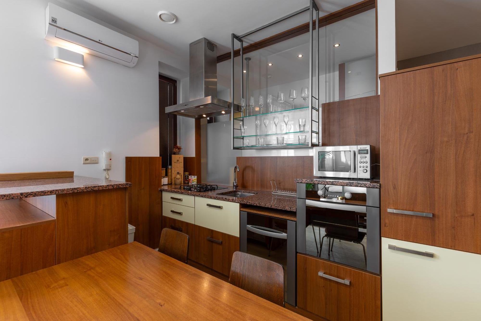 Laurinska Modern Apartment In Direct Centrum Of Bratislava, Air-Condition Buitenkant foto