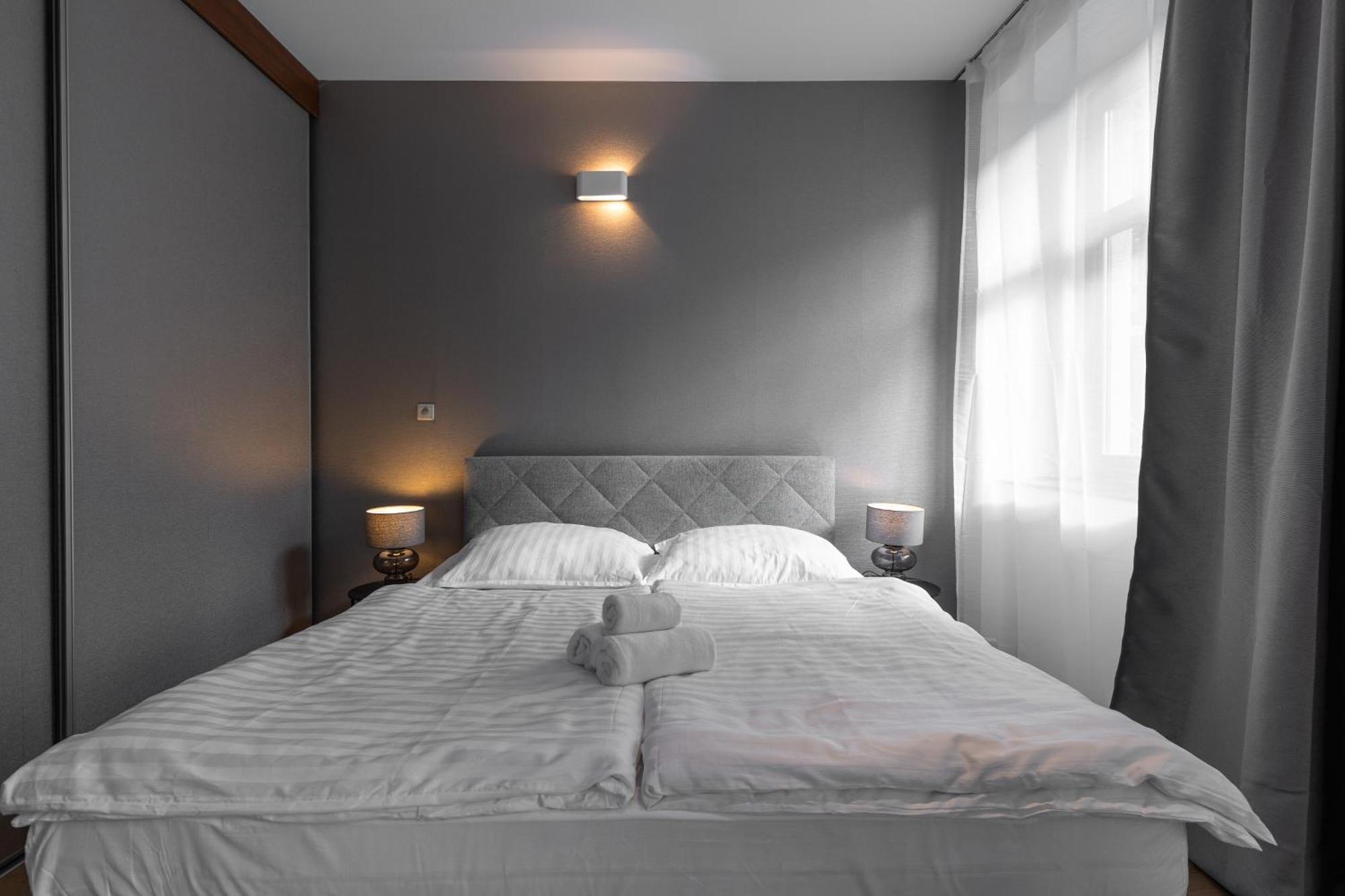 Laurinska Modern Apartment In Direct Centrum Of Bratislava, Air-Condition Buitenkant foto